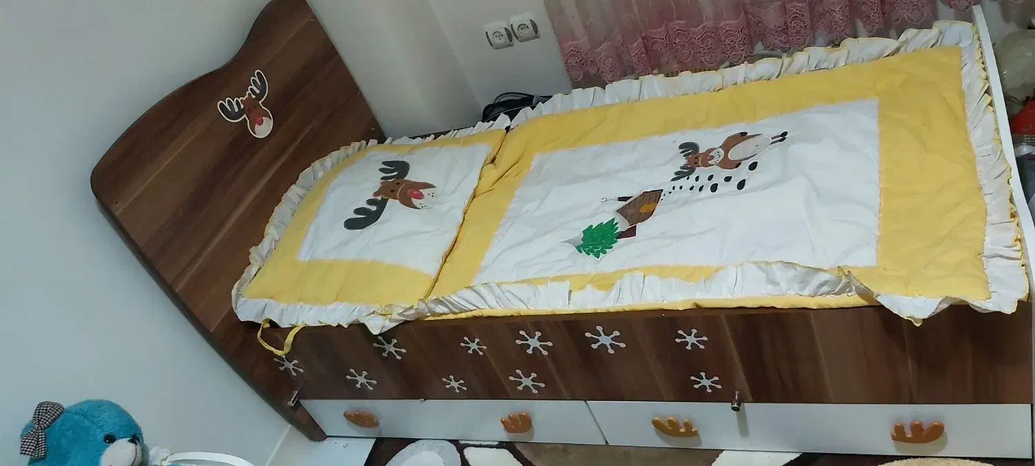 سرویس خواب کودک و نوجوان برند آپادانا|تخت و سرویس خواب|رشت, لاکانی|دیوار