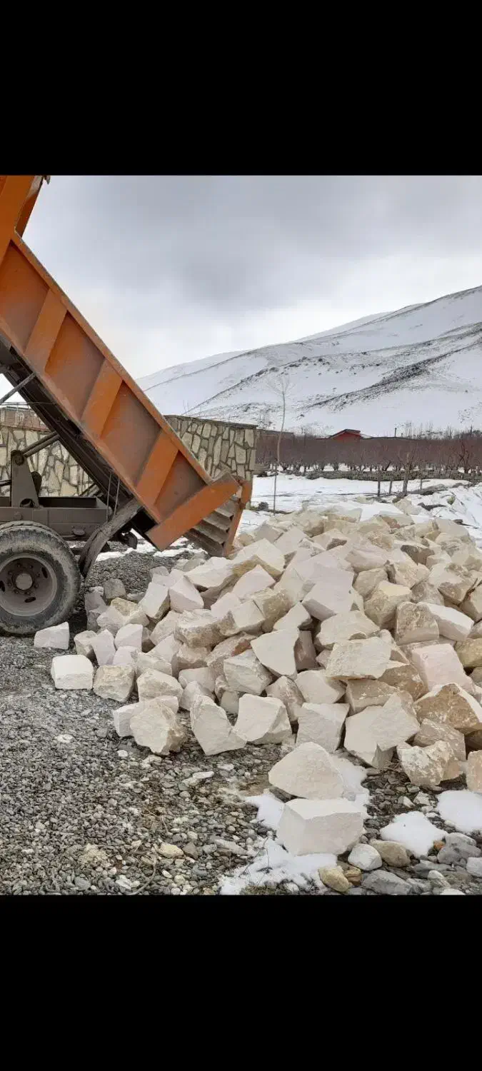 حمل سنگ پی و مالون بادامی مخلوط زنبیل آجر شن شسته|عمدهفروشی|ارومیه, |دیوار