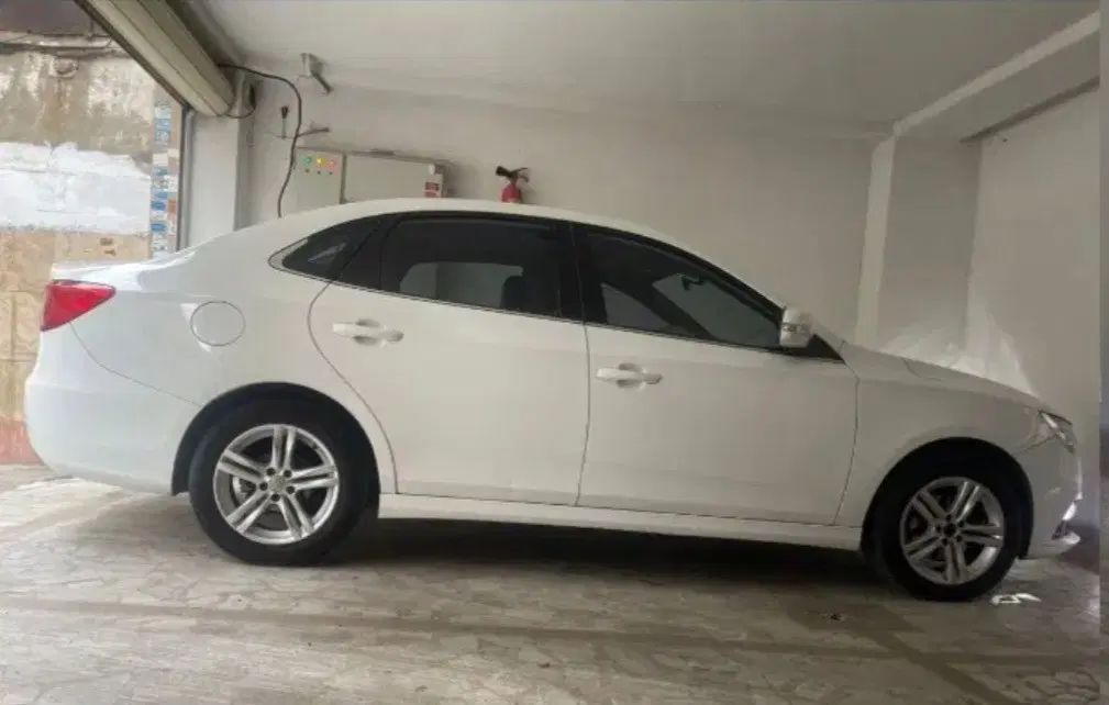 بسترن B30