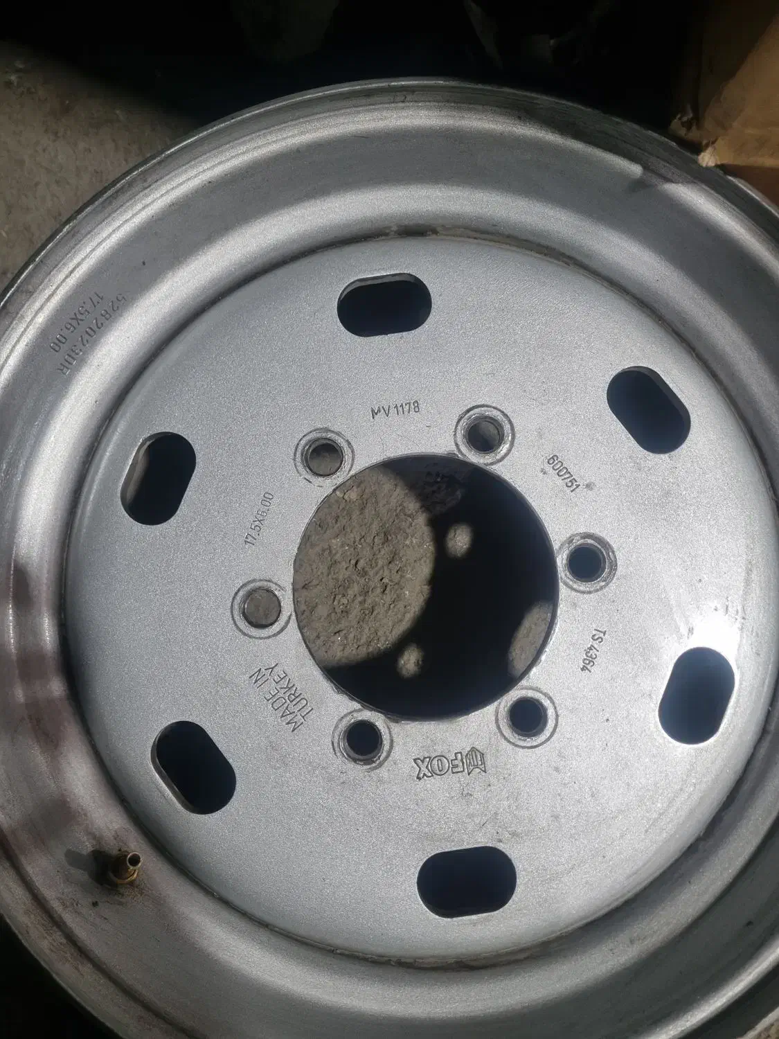 رینگ تیوپلس نیسان ۱۷ .۵|قطعات یدکی و لوازم جانبی|باغ بهادران, |دیوار