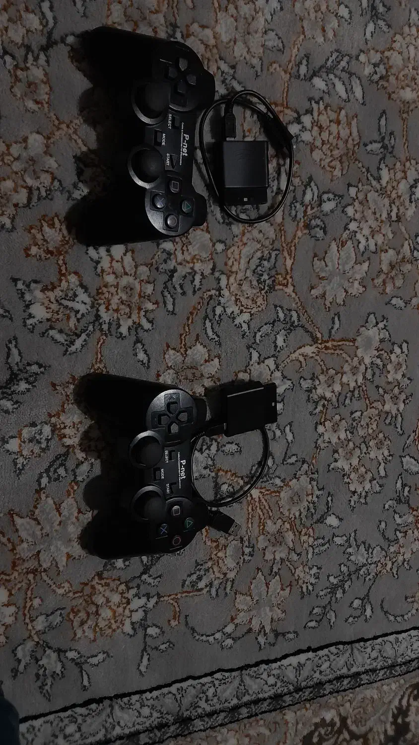 دو عدد دسته بسیار عالی و بی‌ سیمی|کنسول، بازی ویدئویی و آنلاین|زنجان, |دیوار