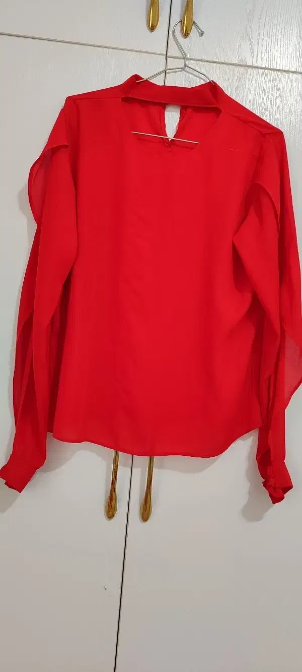 شومیز قرمز|لباس|بوکان, |دیوار