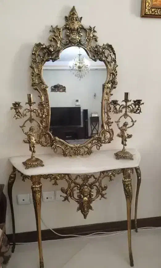 کلکسیون لوازم عتیقه برنجی و مسی دکوری برنجی ومسی|کلکسیون اشیاء عتیقه|رباطکریم, شترخوار|دیوار