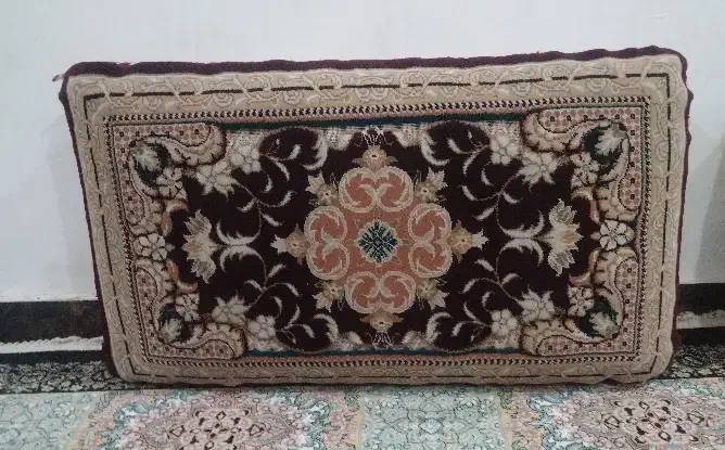 ده عدد پشتی|پشتی|مریوان, |دیوار