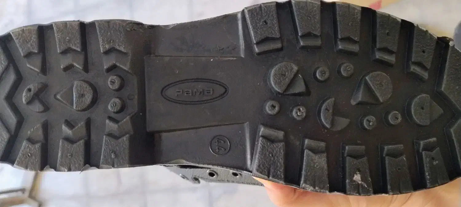 پوتین سربازی ۴۳/۴۴|کیف، کفش، کمربند|شیراز, شهرک رضوان|دیوار