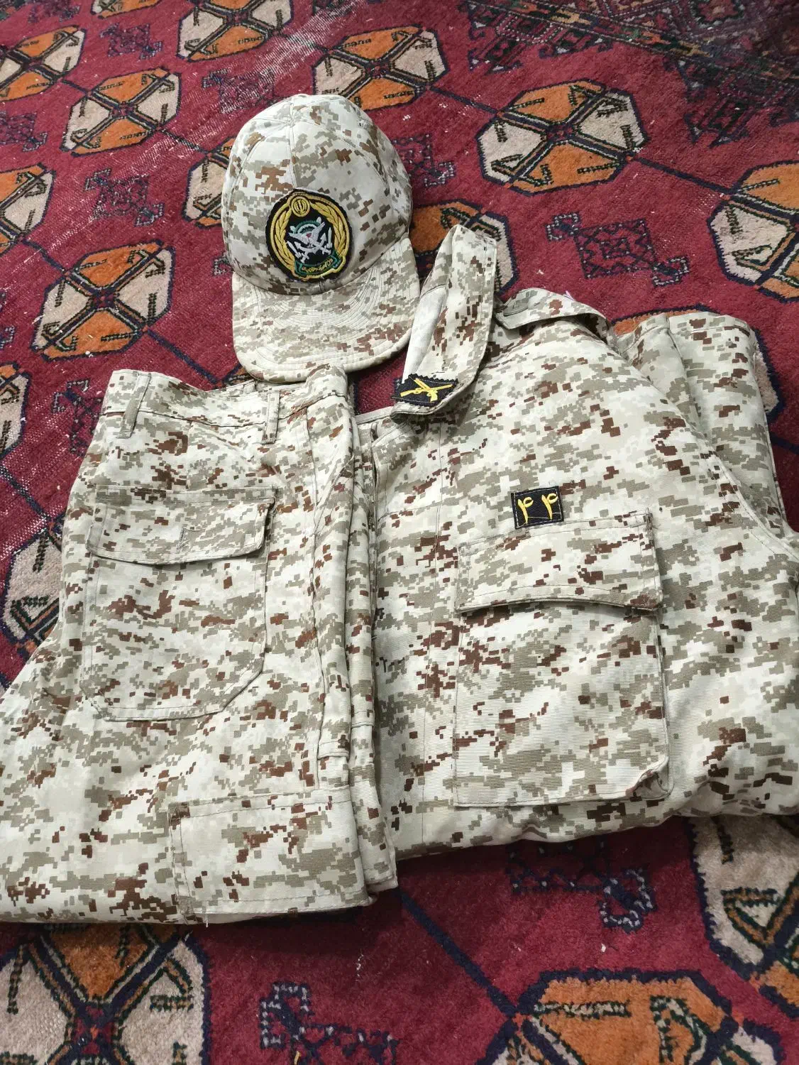 لباس نظامی ارتش|لباس|گرگان, |دیوار