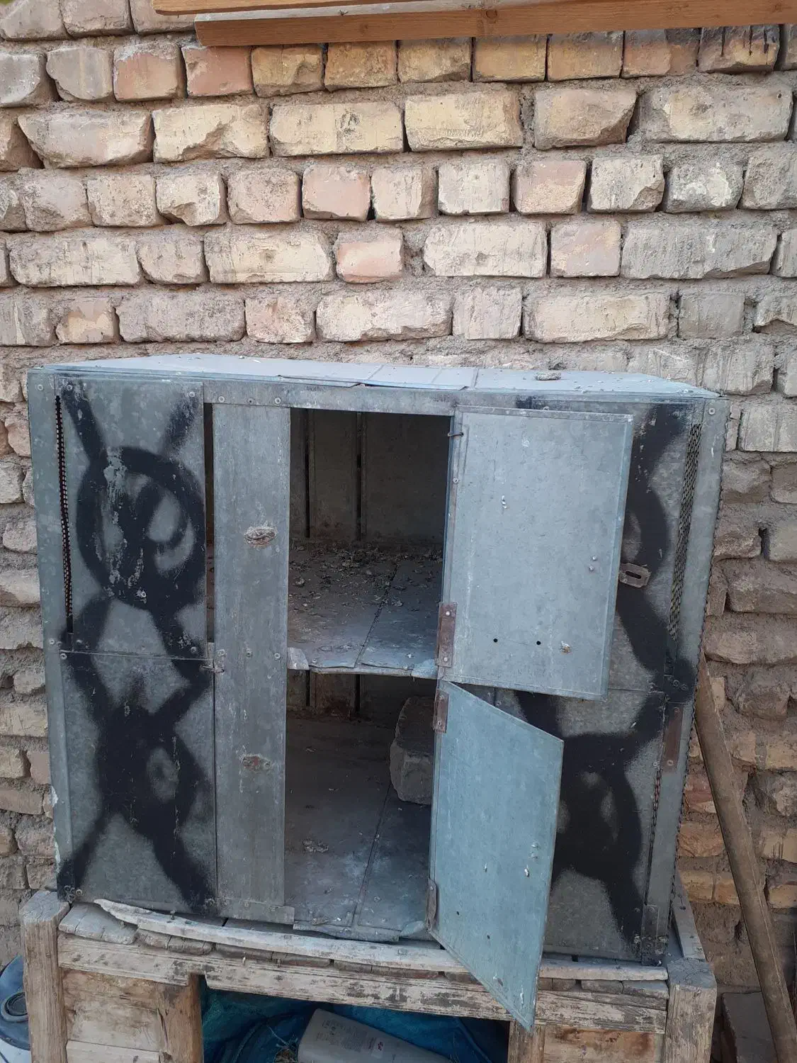 قفس کفتر|لوازم جانبی حیوانات|مبارکه, |دیوار