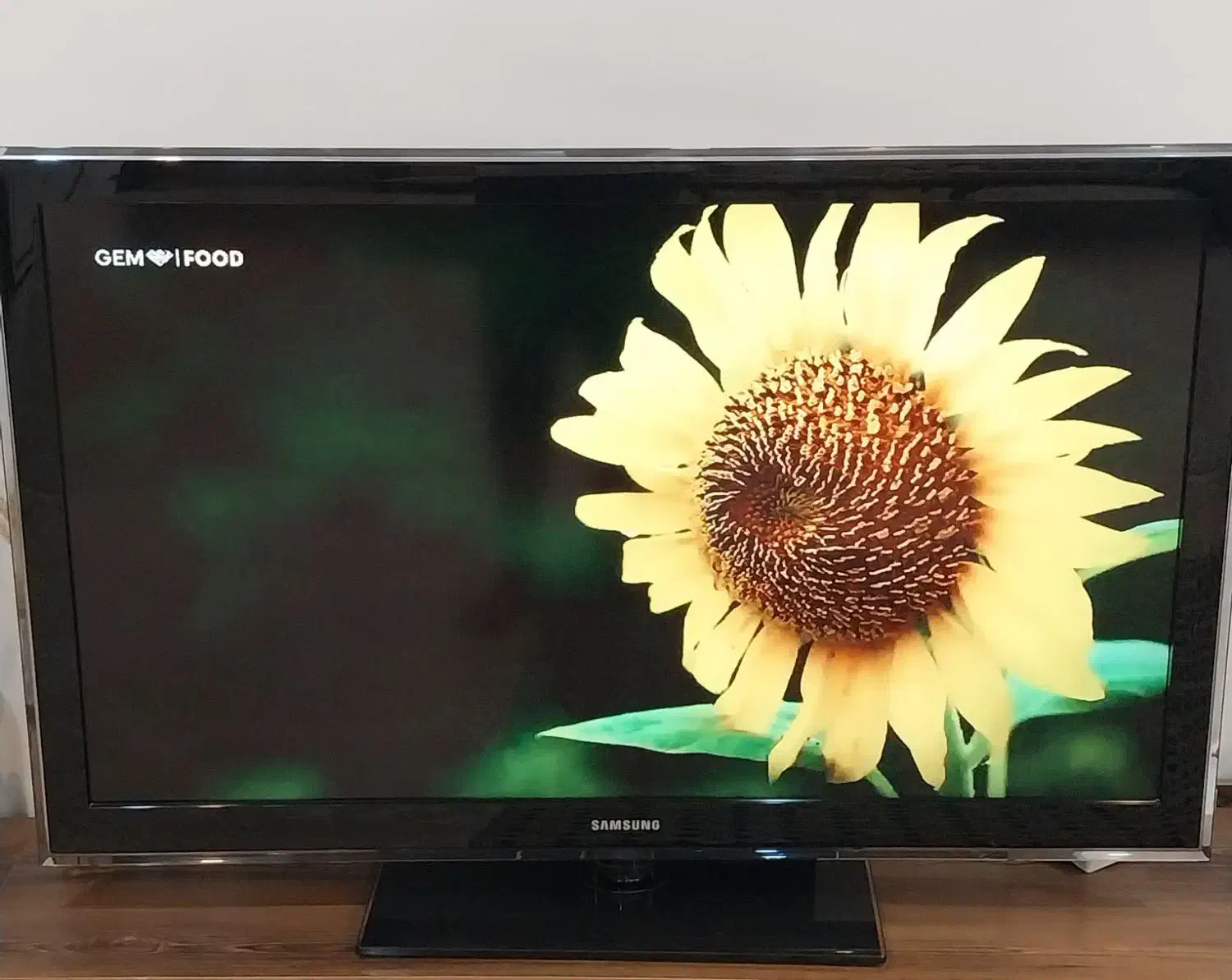 تلویزیون سامسونگ ۴۶ فول اچ دی صفحه لمسی|تلویزیون و پروژکتور|مشهد, جاهد شهر|دیوار