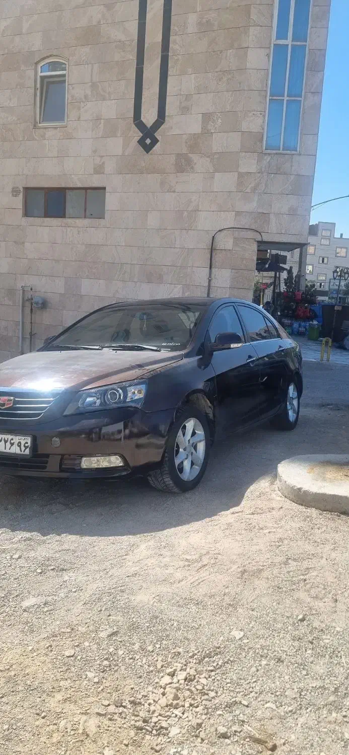 جیلی امگرند ۲۰۱۳|خودرو سواری و وانت|سمنان, |دیوار