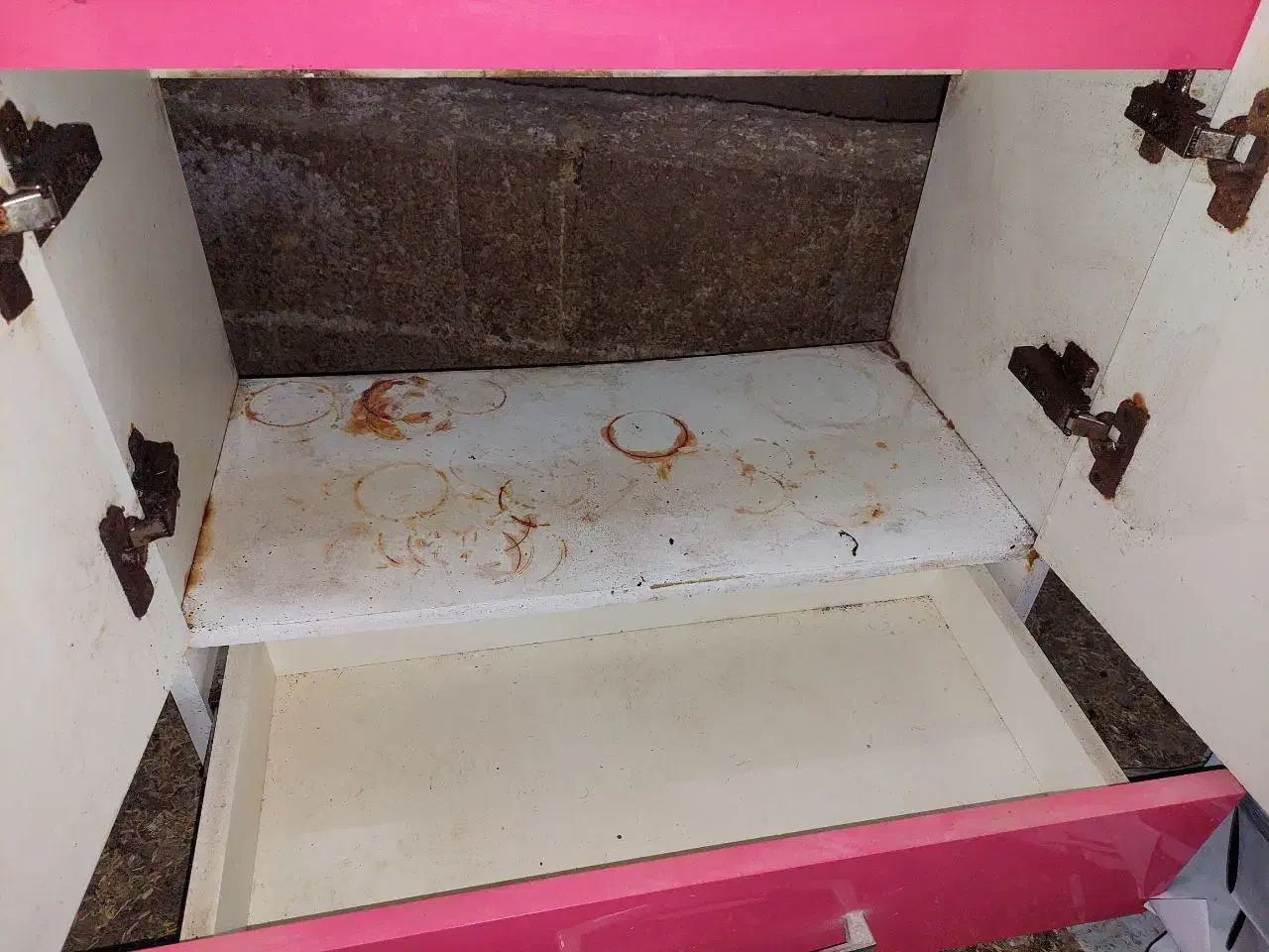 روشویی کابینتی و کابینت گالوانیزه|مصالح و تجهیزات ساختمان|رشت, استقامت ۲|دیوار