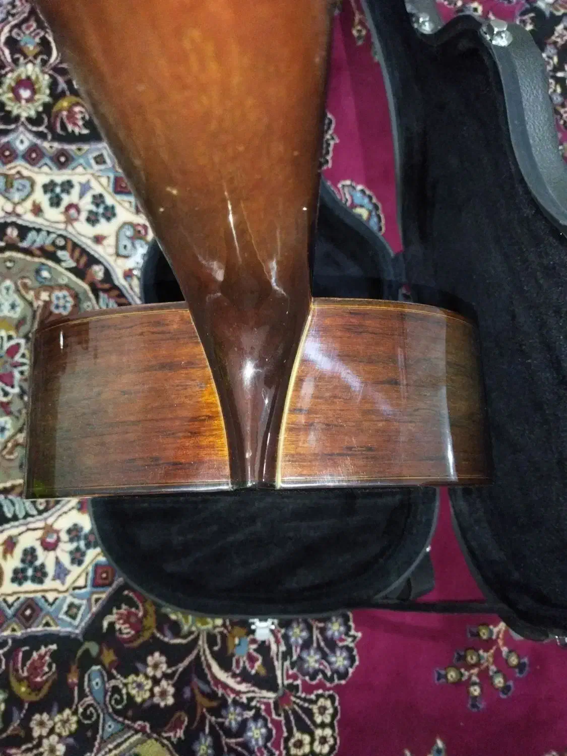 گیتار کلاسیک فلامنکو ژاپنی یاماها yamaha c200|گیتار، بیس، امپلیفایر|قوچان, |دیوار