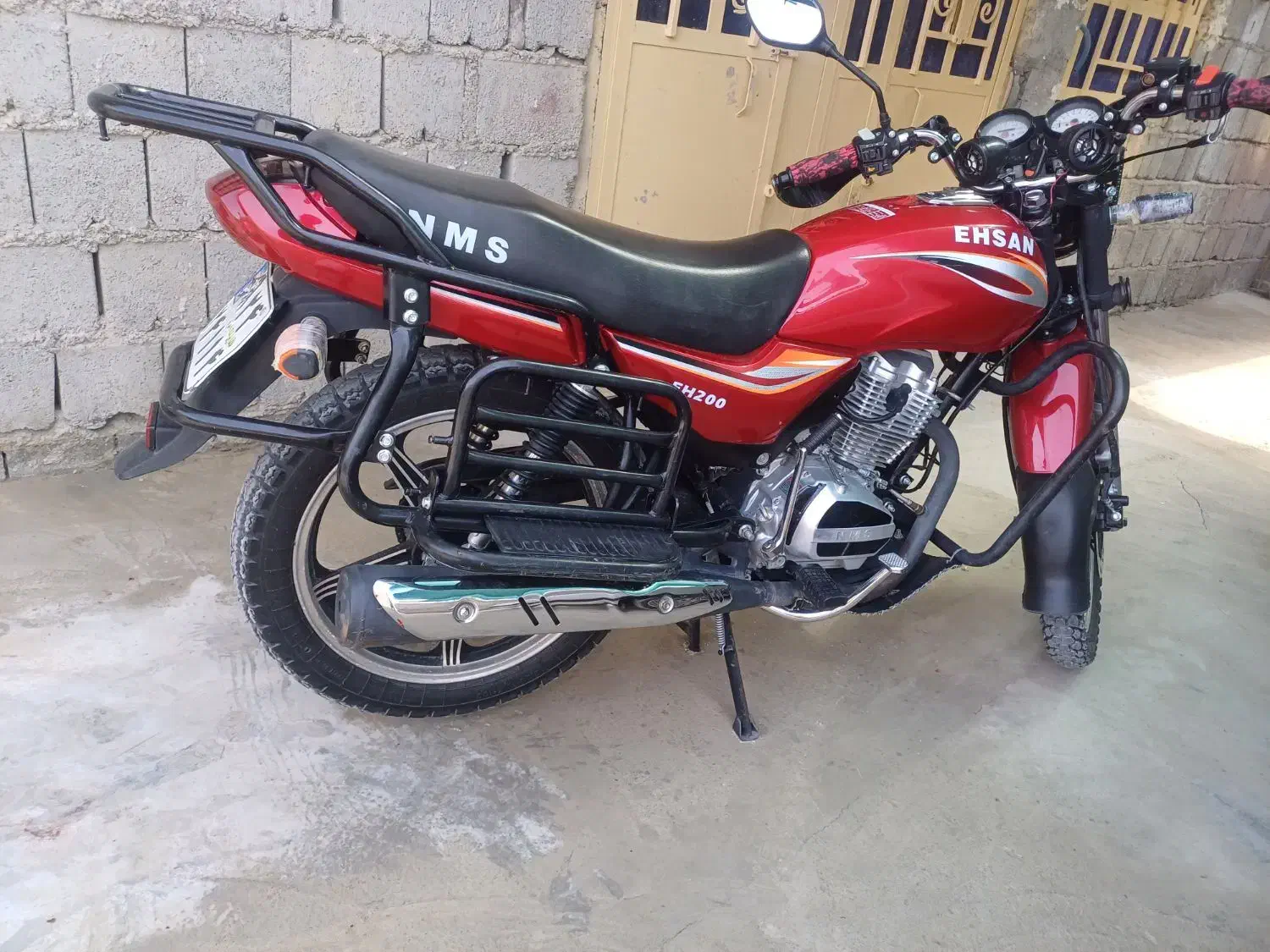 احسان ۲۰۰سیسی درحد خشک|موتورسیکلت|سراوان, |دیوار