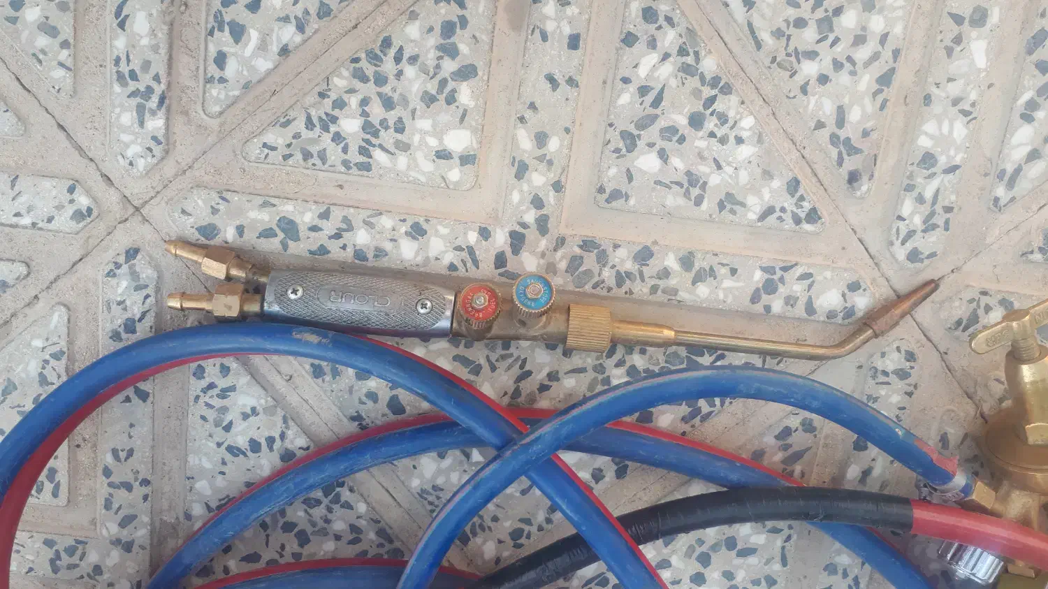 هوابرش کامل|ابزارآلات|دره شهر, |دیوار