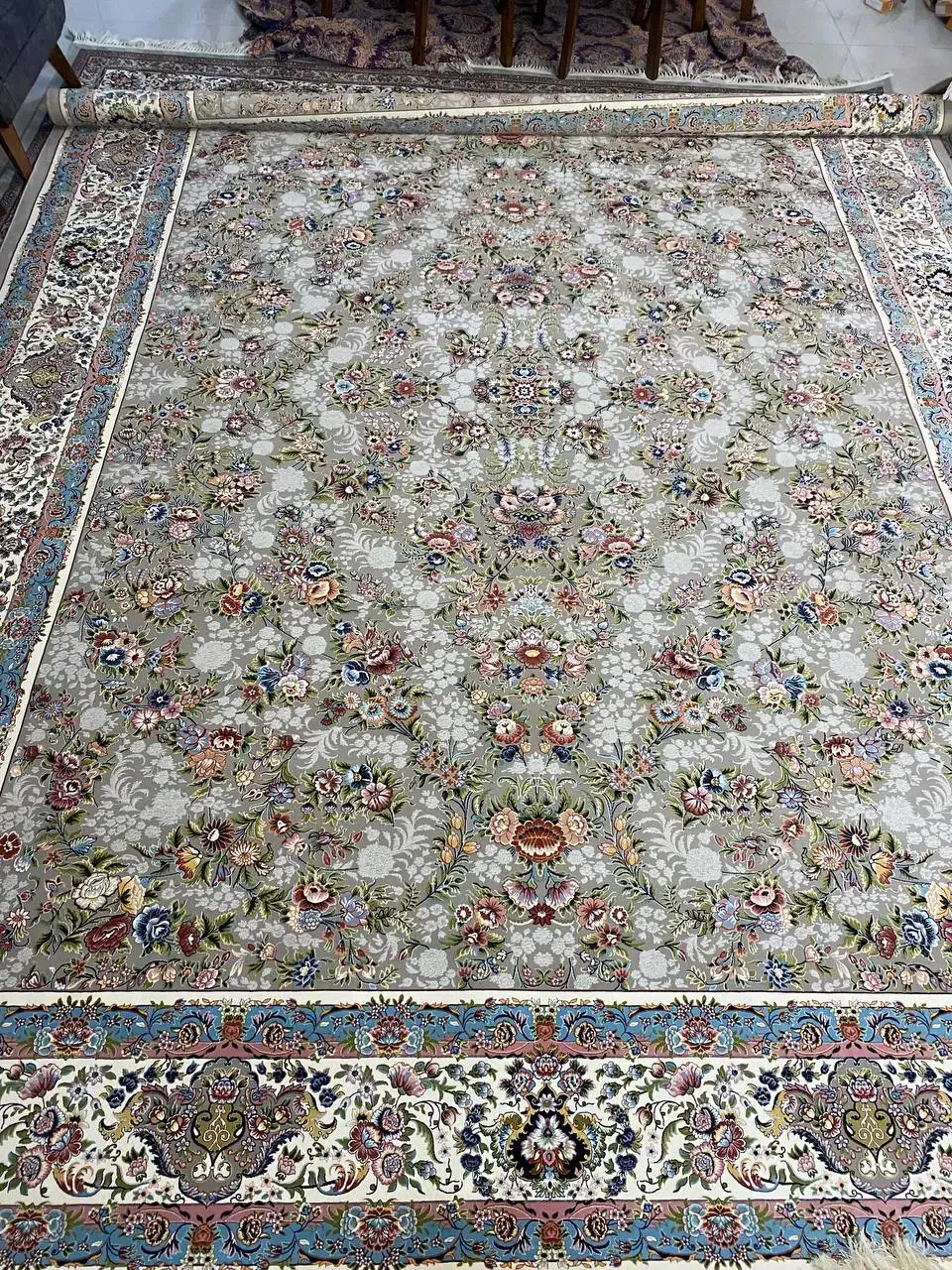 ۲ عدد قالی|فرش|گنبد کاووس, |دیوار