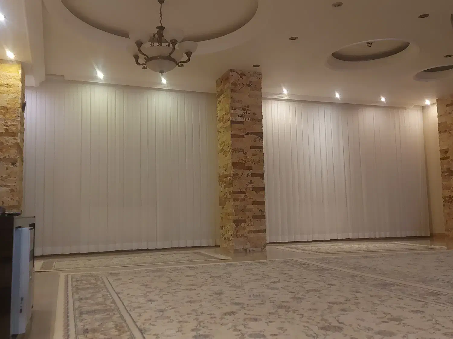 پرده حریر همراه آستر حدود ۵۰ متر پارچه پنجره ۸متر|پرده، رانر، رومیزی|آبیک, |دیوار