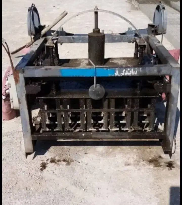 فروش دستگاه بلوکزنی قیمت مناسب|حراج|کلاله, |دیوار