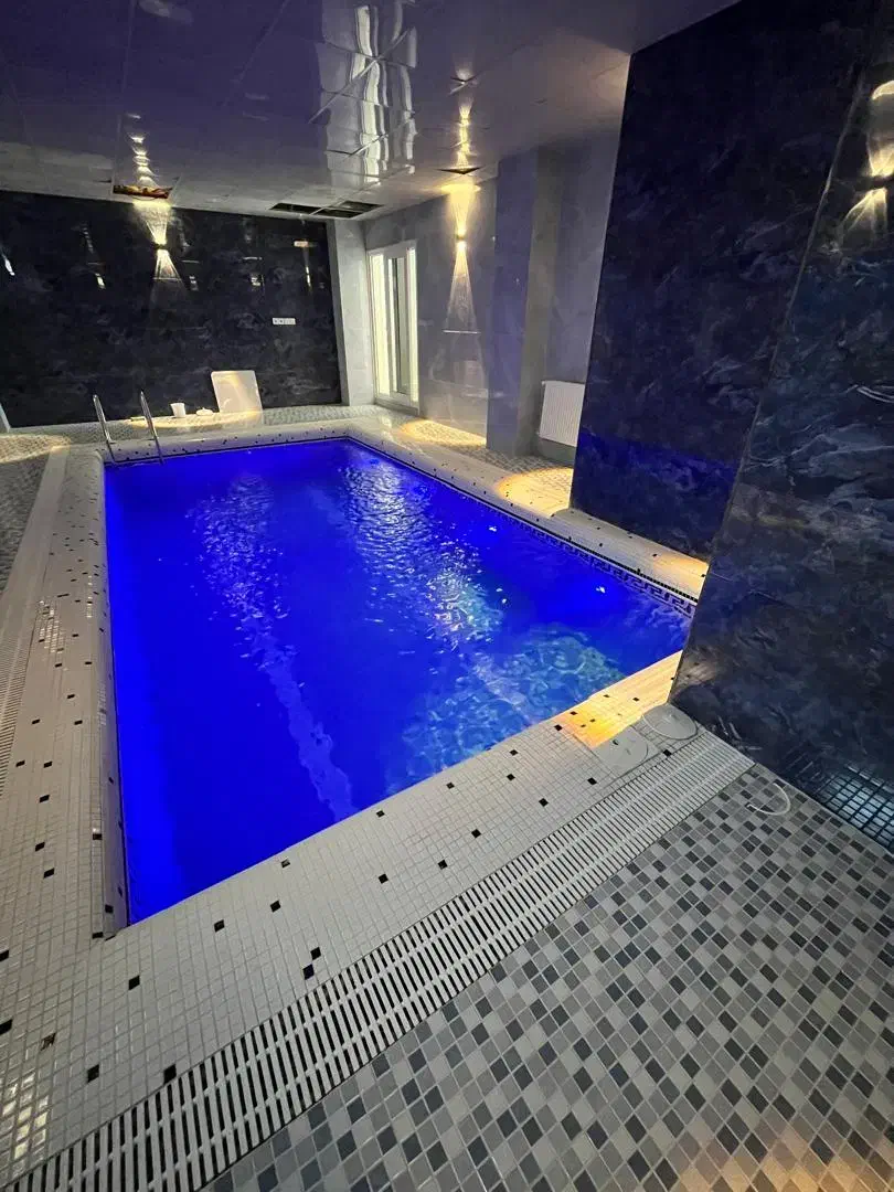 ویلا استخردار دوبلکس فول لوکس(س خواب مستر)|اجارهٔ کوتاه‌مدت ویلا و باغ|رشت, فرزانه|دیوار