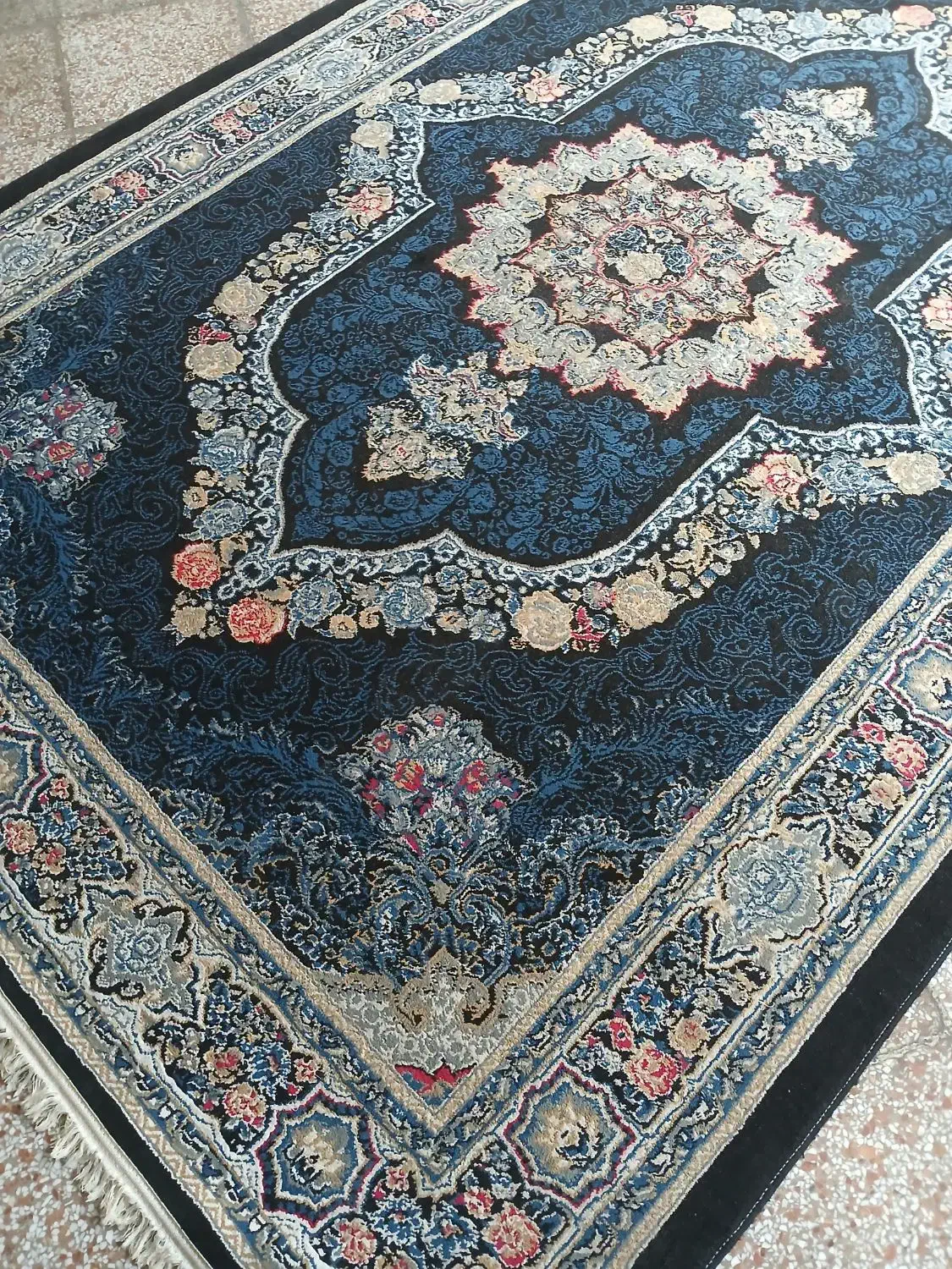 یک جفت فرش 6متری 700شانه ضخیم درحدنو|فرش|هشتگرد, هشتگرد قدیم|دیوار