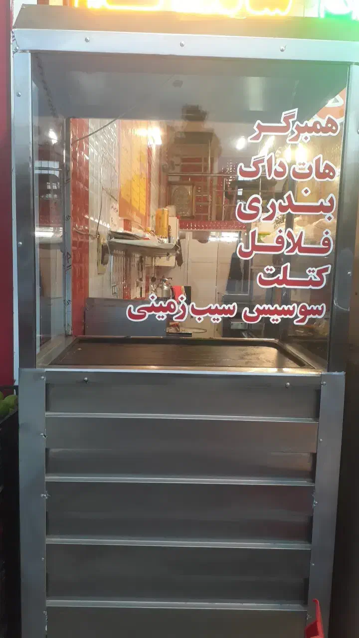فر ساندویچ ، هودصنعتی ، سرخ کن،یخچال ویترینی،گریل|کافیشاپ و رستوران|زنجان, |دیوار
