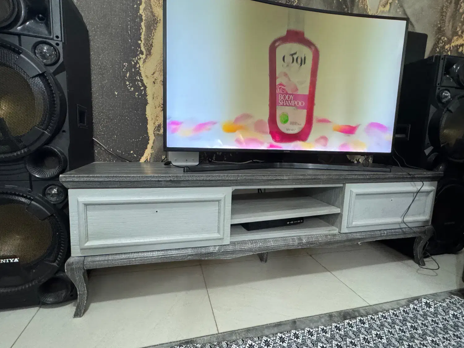 کنسول ومیز تی وی|بوفه، ویترین، کنسول|تهران, امام زاده عبدالله|دیوار