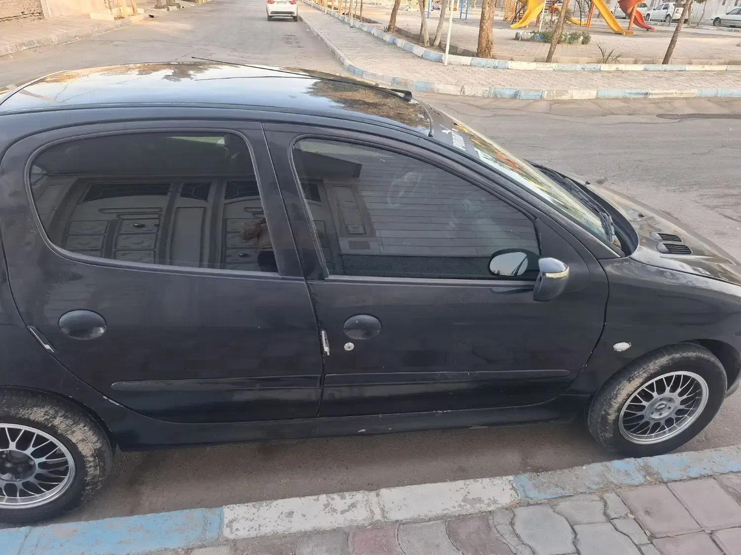 206 مدل 81 شاسی سالم|خودرو سواری و وانت|نائین, |دیوار