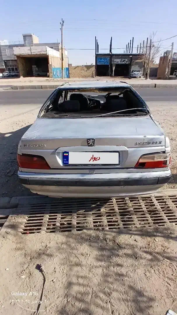 پرشیا مدل 83|خودرو سواری و وانت|شال, |دیوار