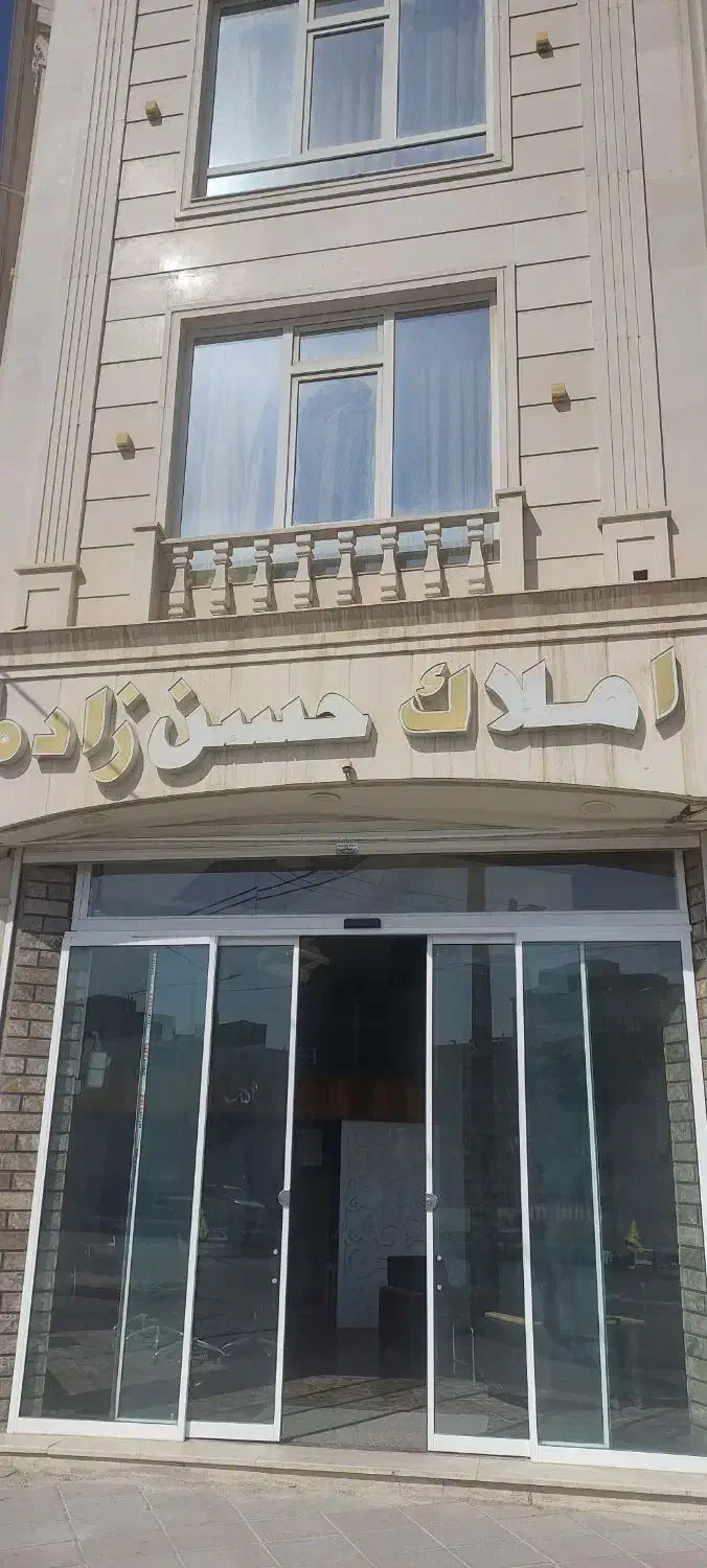 مغازه تجاری۱۴۰متر جهت نمایشگاه ماشین شهرک آزادگان|اجارهٔ مغازه و غرفه|شیروان (خراسان), |دیوار