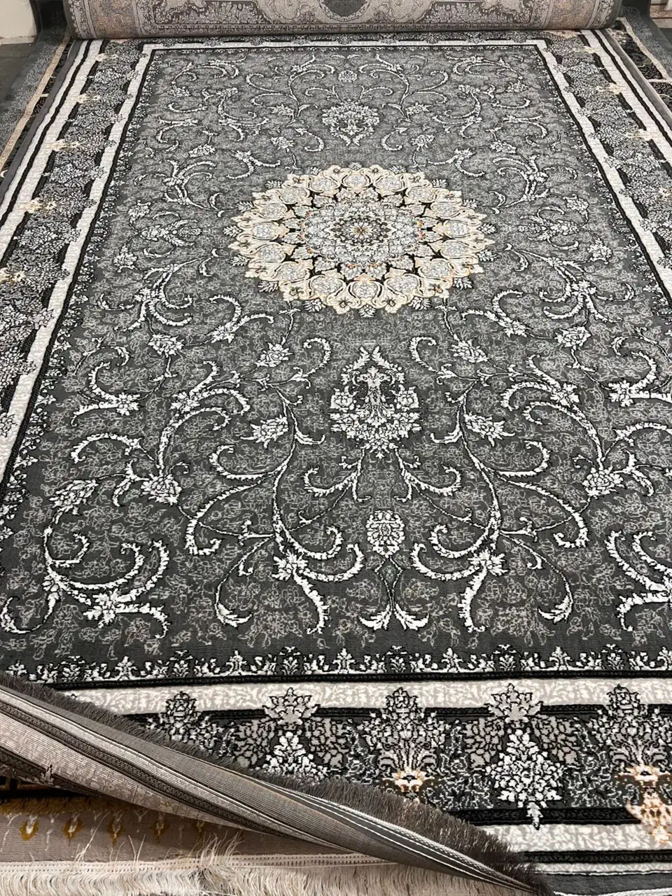 فرش مهر کاشان|فرش|زنجان, |دیوار