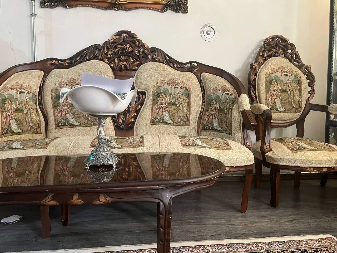 مبلمان|مبلمان خانگی و میز عسلی|ماکو, |دیوار