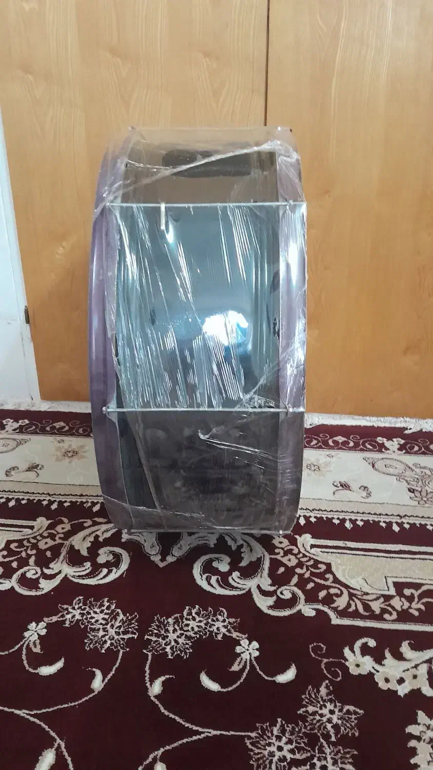 طبل|درام و پرکاشن|قم, یزدانشهر|دیوار