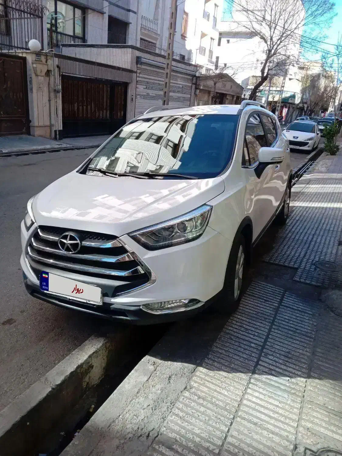 جک اس ۳فول اتومات ۴۰۳قیمت هارونگاه کن تماس بگیر|خودرو سواری و وانت|شهر ری, فیروزآبادی|دیوار