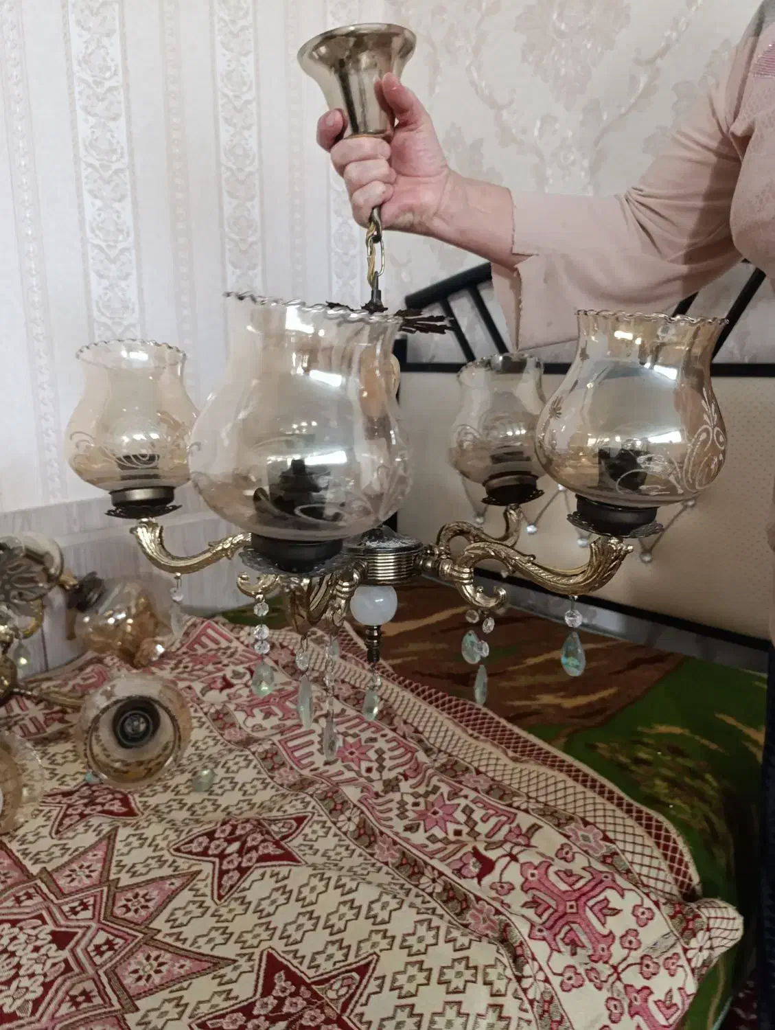 لوستر برنز|لوستر و چراغ آویز|تبریز, |دیوار