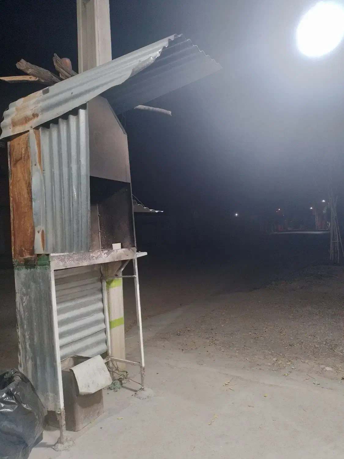 منقل کبابی درحدنو|ظروف پختوپز|کلاله, |دیوار