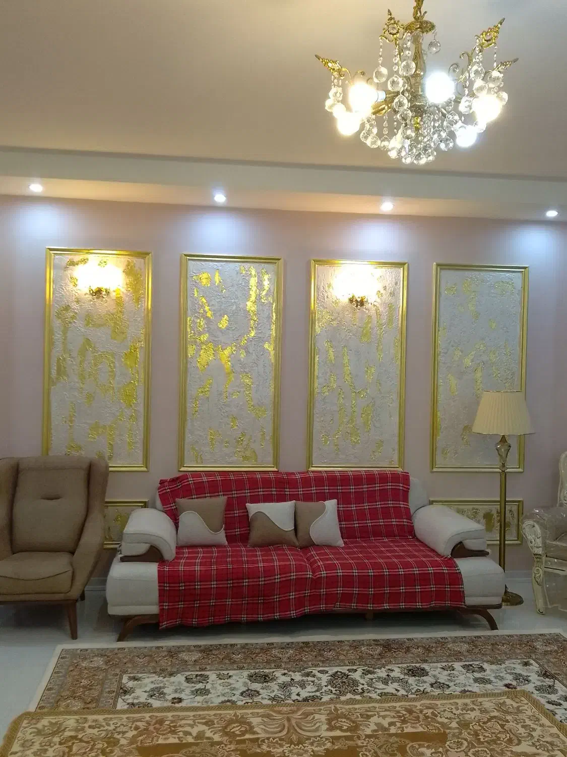 پتینه/نقاشی/گچبری/قرنیز/کفسازی|خدمات پیشه و مهارت|مشهد, سعد آباد|دیوار