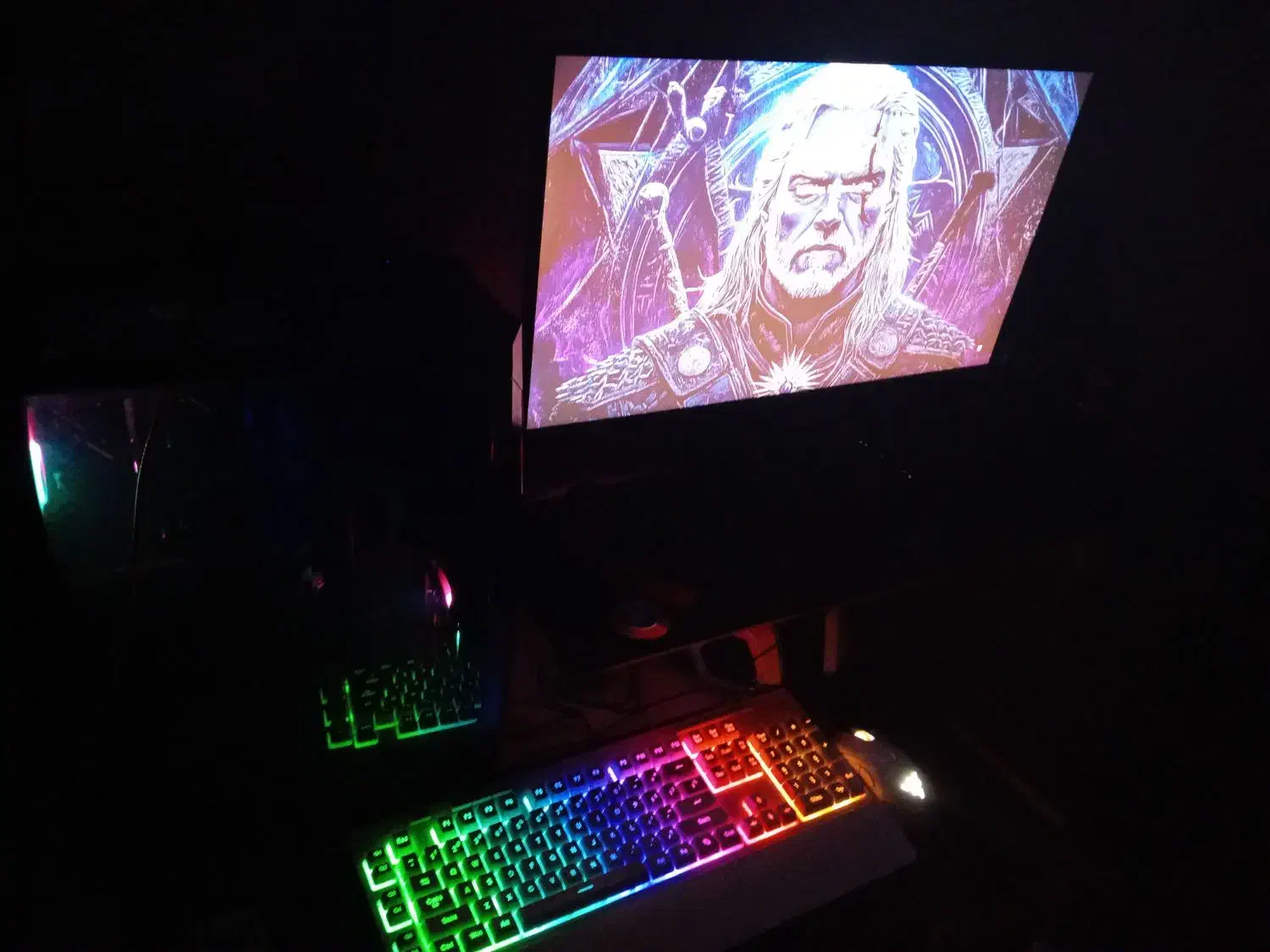 Pc گیمینگ|رایانه رومیزی|پرند, فاز ۵|دیوار