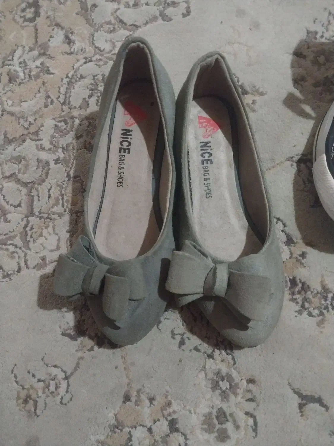 انواع کفش از سایز ۳۷ تا ۴۰|کیف، کفش، کمربند|رشت, دباغیان|دیوار