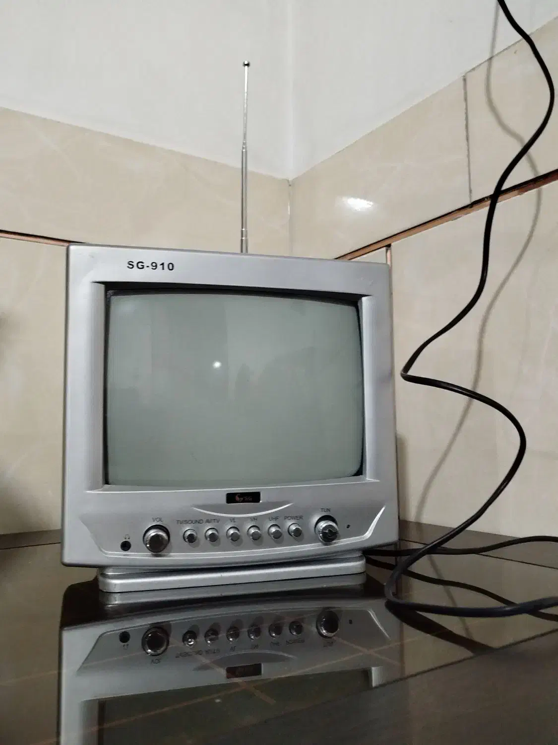 تلوزیون|تلویزیون و پروژکتور|شیراز, رکنآباد|دیوار