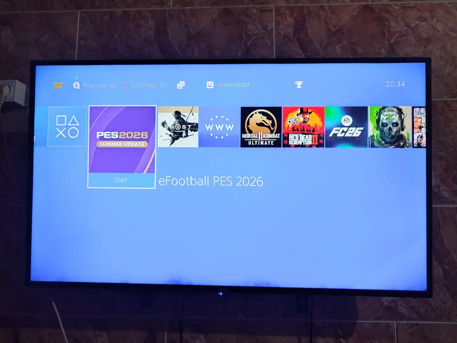 ۳ دستگاه تلویزیون|تلویزیون و پروژکتور|رشت, منظریه|دیوار