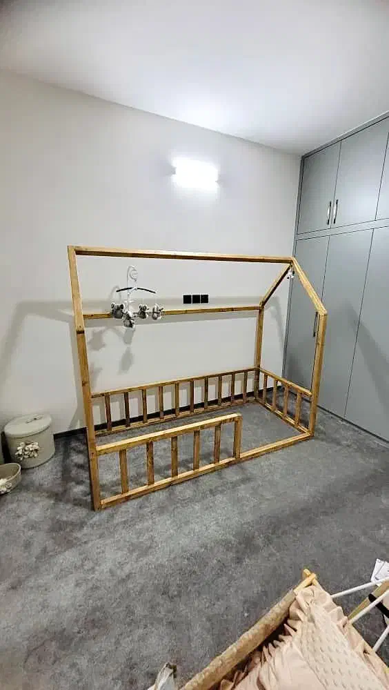 تخت کلبه کودک|تخت و صندلی بچه|ری, اقدسیه|دیوار