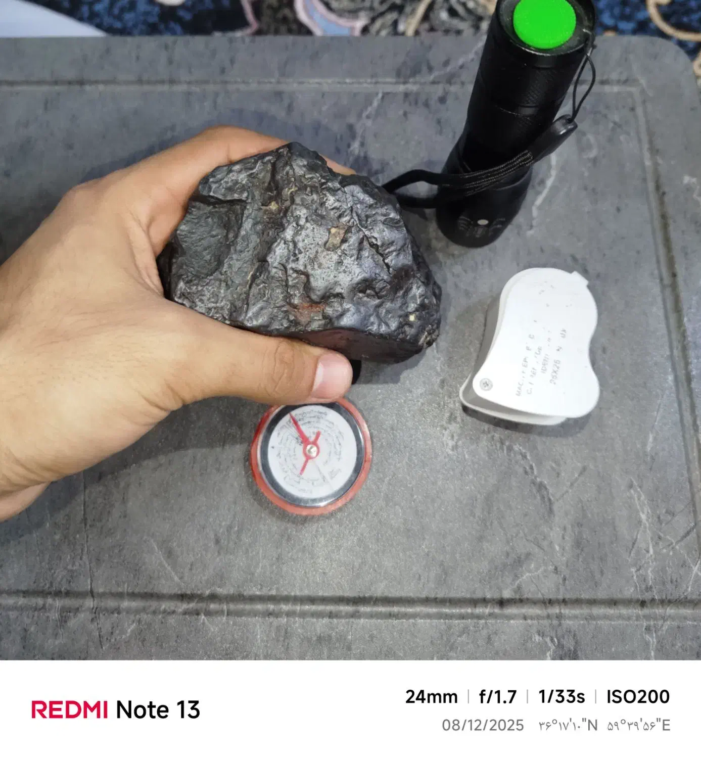 شهاب سنگ کربنی با سختی و چگالی بالا (سکه قدیمی)|کلکسیون سکه، تمبر، اسکناس|مشهد, ایثار|دیوار