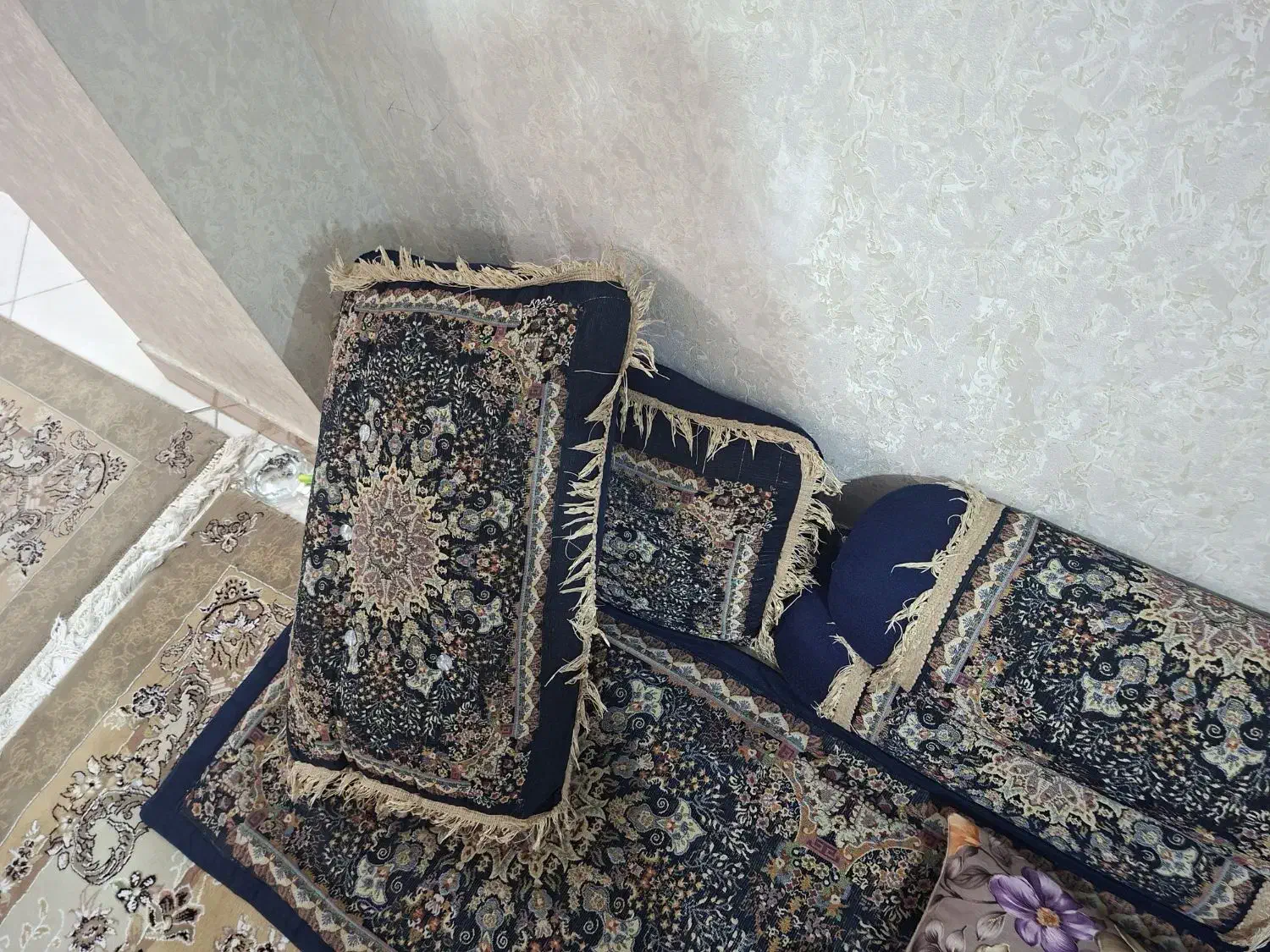ست ۵ تیکه شاه نشین دست دوم سالم|پشتی|ری, علایین|دیوار