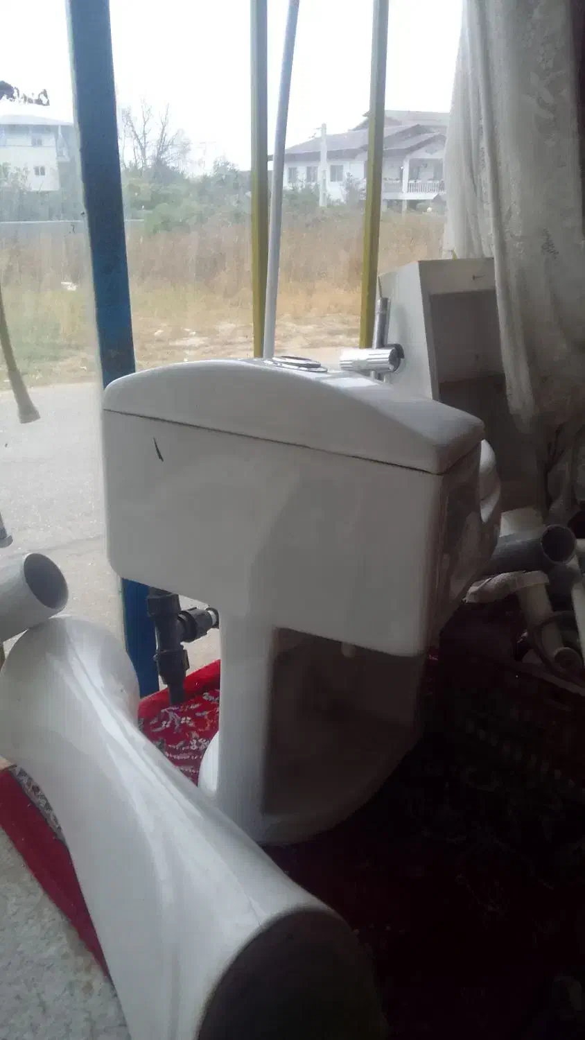 فرنگی ایتالیایی در حد نو|لوازم سرویس بهداشتی|چالوس, |دیوار