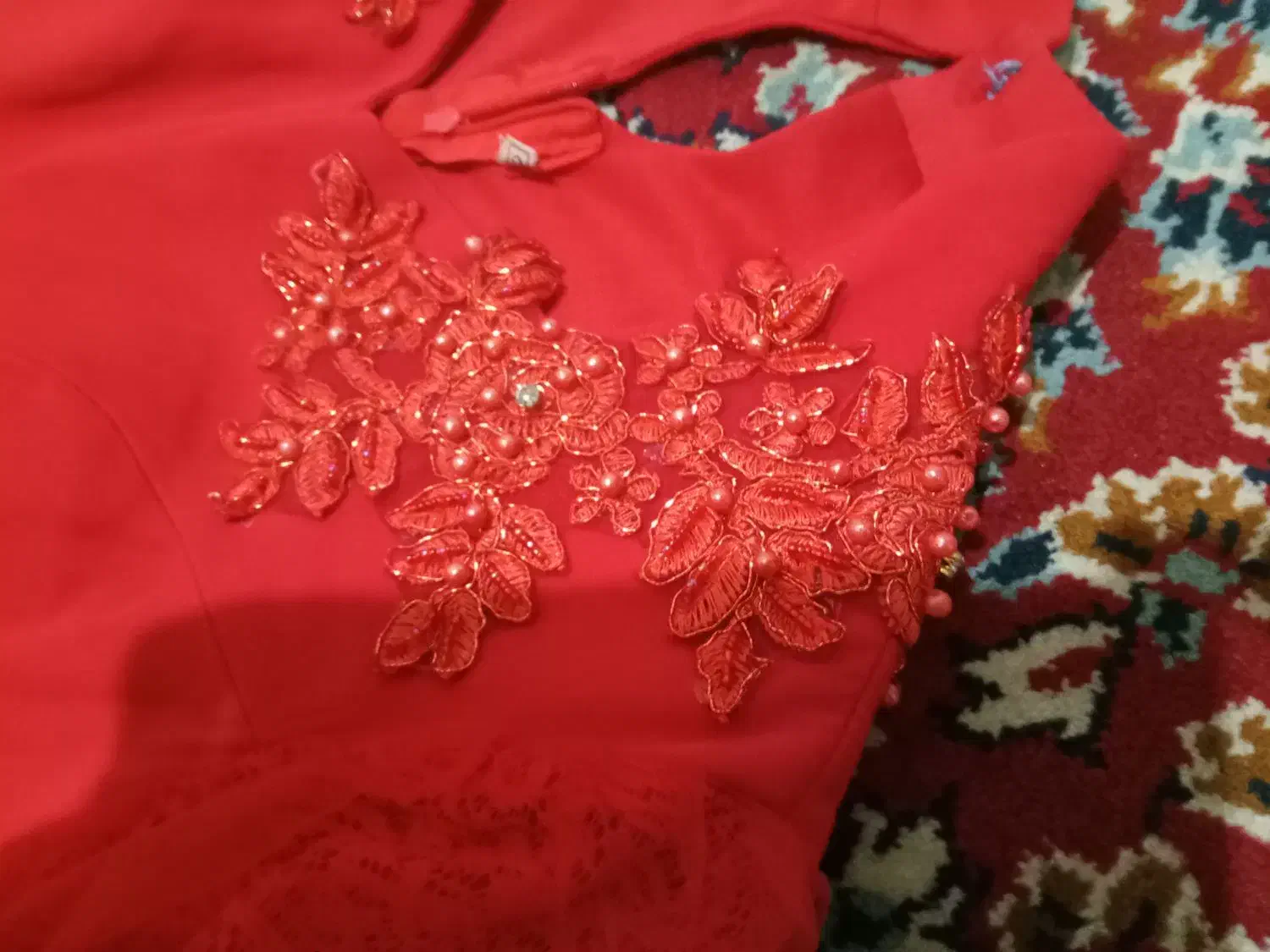 نو نو|لباس|مشهد, خواجه ربیع|دیوار