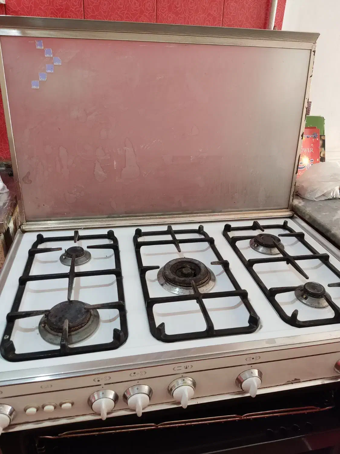 فرگاز پنج شعله|اجاق گاز و لوازم برقی پخت‌وپز|قم, بکایی|دیوار