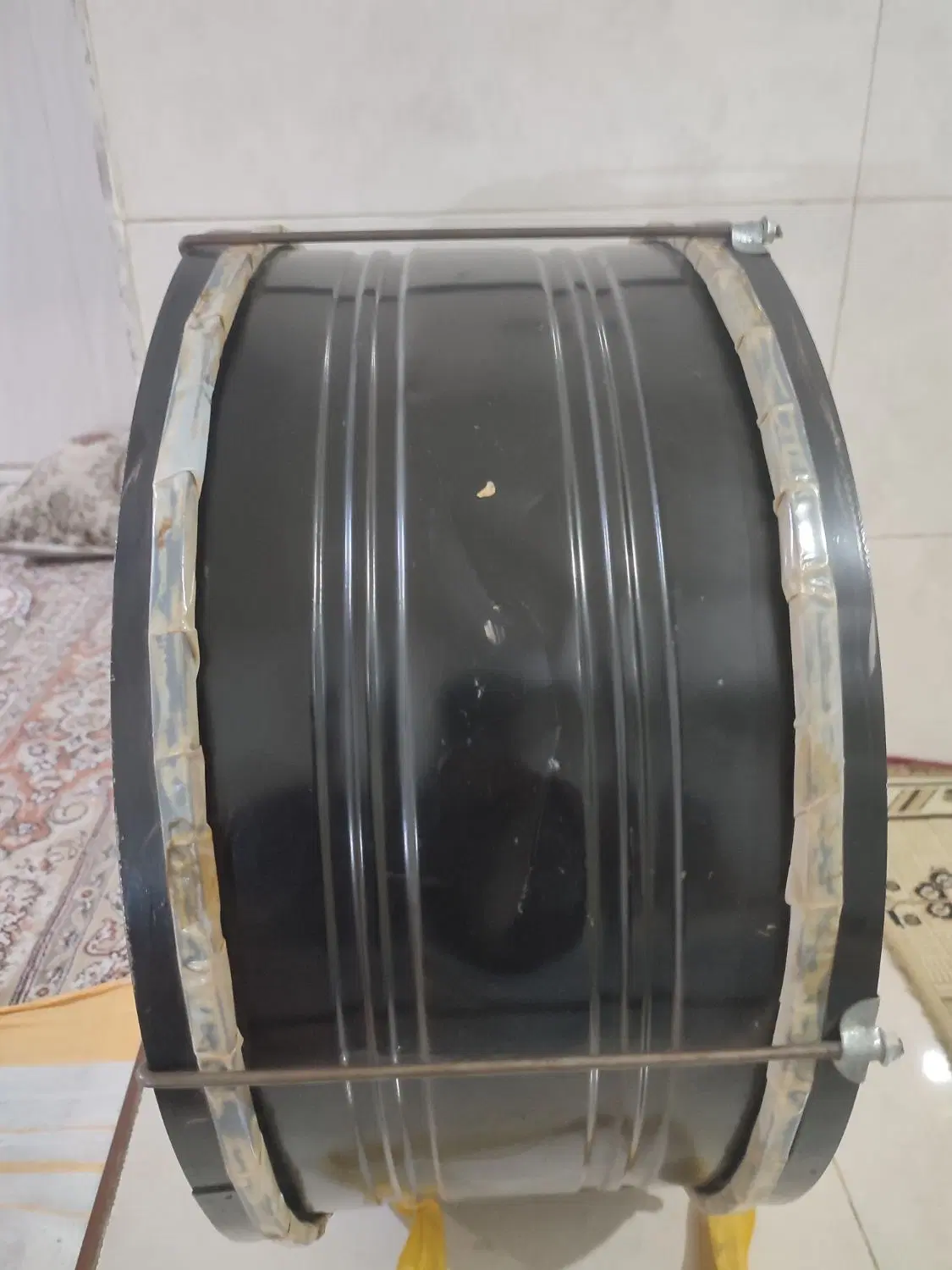طبل|درام و پرکاشن|کرمانشاه, |دیوار