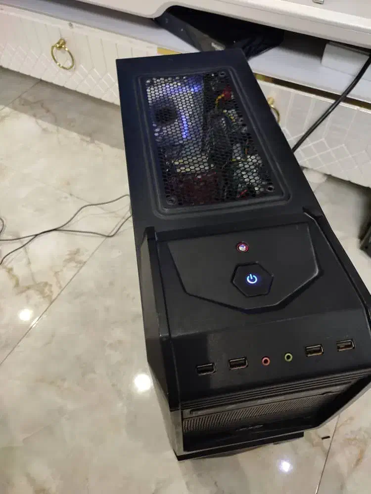 کامپیوتر اداری خانگی به همراه باندل گیمینگ|رایانه رومیزی|کرج, گلشهر|دیوار