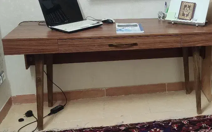 میز مطالعه|میز تحریر و کامپیوتر|قم, پردیسان|دیوار