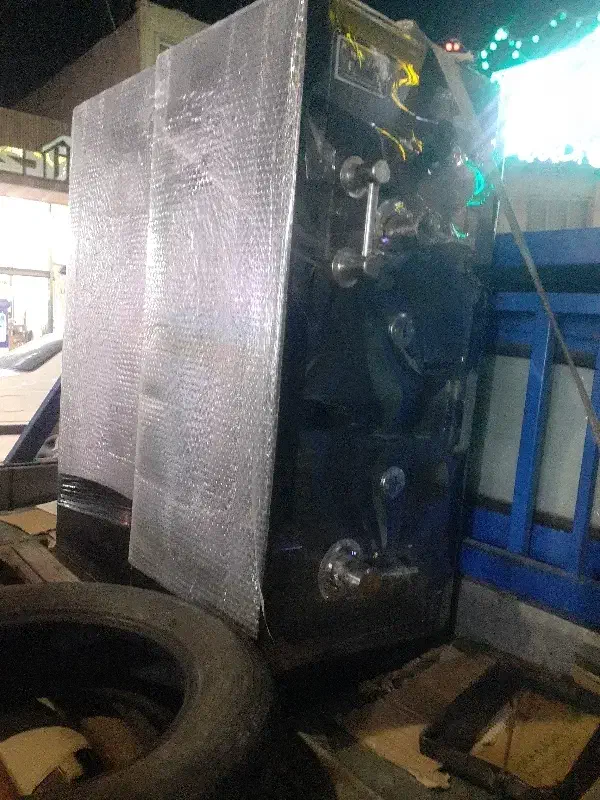 فروش 3عدد گاوصندوق  مانده نمی خوام برگرده تهران|فروشگاه و مغازه|آباده, |دیوار