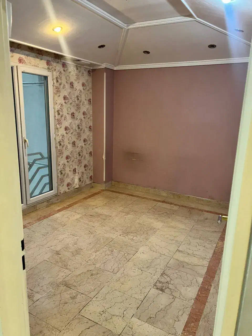 فروش آپارتمان ۷۲ متر/ اداری،پزشکی/بر پاسداران|فروش دفتر کار، اتاق اداری، مطب|تهران, پاسداران|دیوار