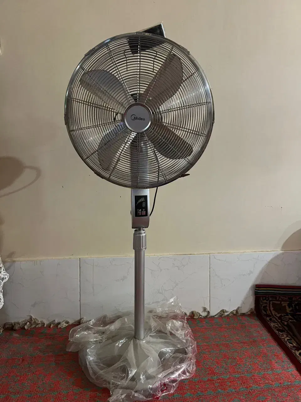 پنکه مارک میدیا|پنکه و تصفیه‌کنندهٔ هوا|اصفهان, باتون|دیوار